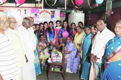 वृद्धाश्रमात साजरा ‘व्हॅलेन्टाइन डे’