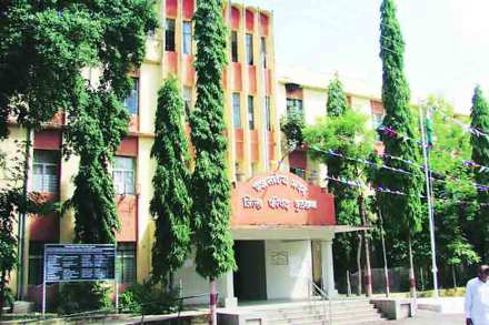 बुलढाणा जिल्हा परिषदेत चौरंगी लढतीचा फायदा कोणाला?