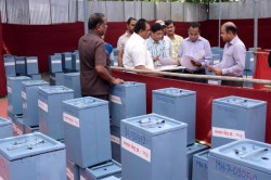 राजकीय समीकरणे मांडण्यास सुरुवात