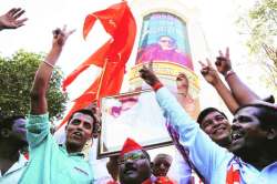 शिवसेनाभवन भगवामय