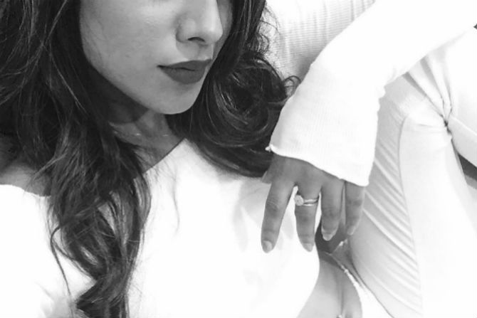 Nia Sharma निया शर्मा 