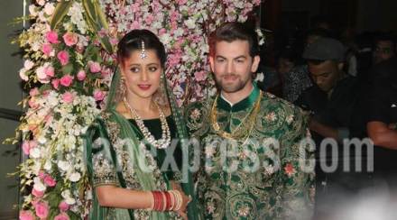 Neil Nitin Mukesh and Rukmini Sahay reception : एकाच रंगात रंगले नील-रुक्मिणी