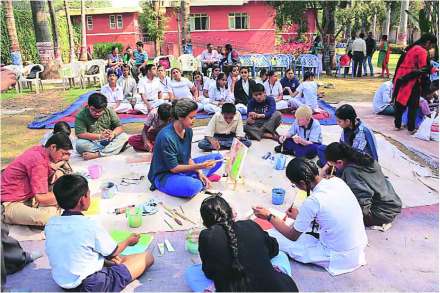 संवेदनशील चित्रकर्ती