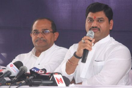 धनंजय मुंडे, विरोधी पक्षनेते, विधान परिषद