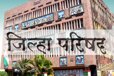 राज्यातील जिल्हा परिषद अध्यक्ष आणि उपाध्यक्षपदांसाठी आज निवडणूक होत आहे. 