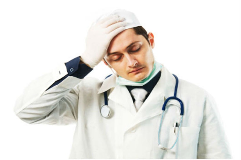 funny incident, bearhug breaks bones, bearhug, doctor, mumbai doctor, st georges hospital, dr gaikwad, dr badve, marathi news, marathi, Marathi news paper, Marathi news online, Marathi Samachar, Marathi latest news,news, entertainment marathi news, Bollywood news, Sports news in marathi, Health news, political news in marathi,breaking news,marathi batmya