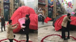 man proposes girlfriend with a meteorite, marriage proposal, proposal, bizarre marriage proposal, weird marriage proposal, chinese man proposal, china, xinjiang, urumqi, urumqi proposal, marathi news, marathi, Marathi news paper, Marathi news online, Marathi Samachar, Marathi latest news,news, entertainment marathi news, Bollywood news, Sports news in marathi, Health news, political news in marathi,breaking news,marathi batmya