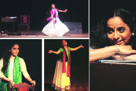 ‘सावित्री’ ही पु. शि. रेगे यांची पत्रात्मक कादंबरी एखाद्या तरल कवितेसारखीच. ‘सावित्री’ ही पु. शि. रेगे यांची पत्रात्मक कादंबरी एखाद्या तरल कवितेसारखीच.