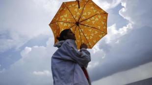 Rain , monsoon , western maharashtra , पश्चिम महाराष्ट्र, Rain may likely to come , Loksatta, Loksatta news, Marathi, Marathi news, Monsoon, Rain, IMD , Monsoon seen at average levels in 2017 , Skymate , India’s weather office , Loksatta, loksatta news, Marathi, Marathi news