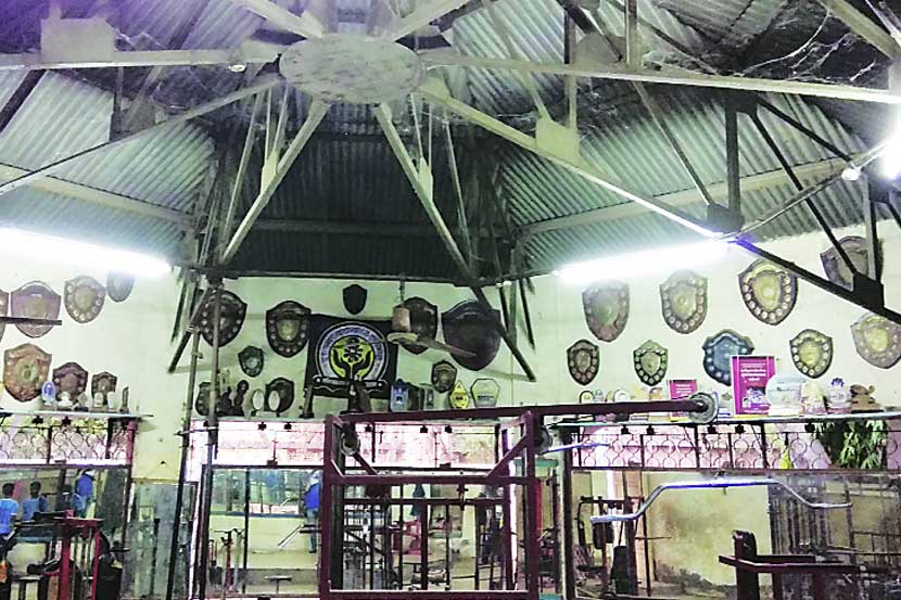 संघातील तंदुरुस्ती आणि शिस्तीविषयी पाटील म्हणाले, ‘‘लांब पल्ल्याचे धावणे, डोंगर चढणे, कुस्ती, तंदुरुस्ती, मसाज, आदी गोष्टींचा तंदुरुस्तीमध्ये अंतर्भाव असतो. तंदुरुस्तीच्या बाबतीत शिस्त अधिक महत्त्वाची असते. 