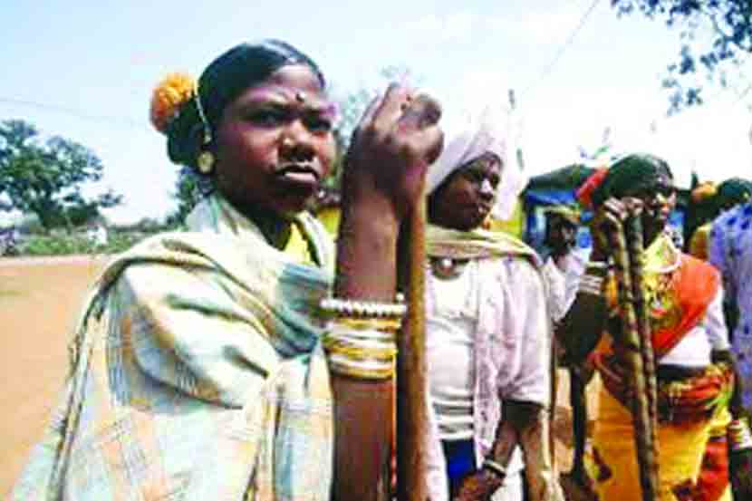 यासंदर्भात डॉ. गावित यांच्या नंदुरबार येथील निवासस्थानी संपर्क साधला असता ते बाहेरगावी असून उपलब्ध होणार नसल्याचे सांगण्यात आले. यासंदर्भात डॉ. गावित यांच्या नंदुरबार येथील निवासस्थानी संपर्क साधला असता ते बाहेरगावी असून उपलब्ध होणार नसल्याचे सांगण्यात आले.