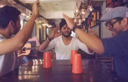 VIDEO: रितेश देशमुखचे कप साँग पाहिले का?