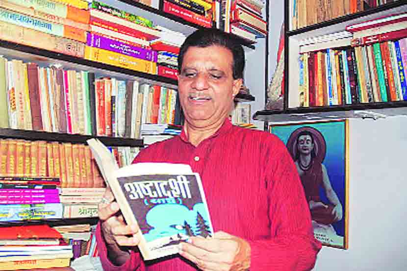 नामवंतांचे बुकशेल्फ : विविधांगी साहित्यातून ज्ञानाचे विवेकत्व मिळाले