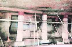 बौद्धकालीन वारसा वाचवण्याची धडपड