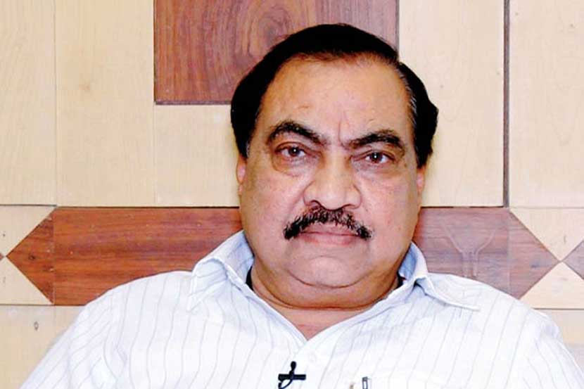 BJP , Eknath khadse , RSS, Devendra Fadnavis, Loksatta, Loksatta news, Marathi, Marathi news