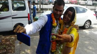 inspirational love story, mumbai man, ravishankar, acid attack victim lalita bansi