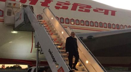 Govt owes whopping Rs 451 crore to Air India Govt owes whopping Rs 451 crore to Air India