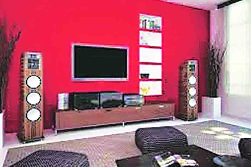 छायाचित्र १ : तांबडय़ा रंगाची पाश्र्वभूमी असलेला डिस्प्ले एरिया छायाचित्र १ : तांबडय़ा रंगाची पाश्र्वभूमी असलेला डिस्प्ले एरिया