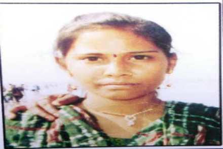 प्रियकरासोबत राहणाऱ्या प्रेयसीचा संशयास्पद मृत्यू