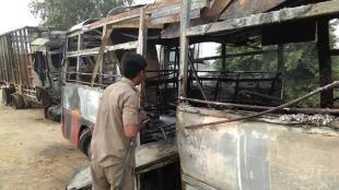 22 dead after bus crashes with truck , mishap, accident, Bareilly , Loksatta, Loksatta news, Marathi, Marathi news
