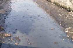 नाले अजूनही गाळातच