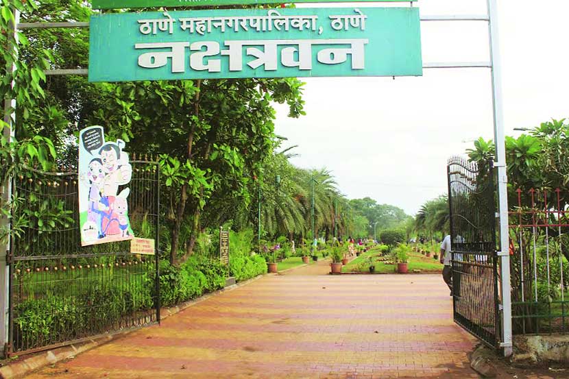 उद्यानाच्या प्रवेशद्वारावर गणेश मंदिर आहे. त्यामुळे त्या विघ्नहर्त्यांच्या दर्शनाने नागरिकांची खऱ्या अर्थाने मंगल प्रभात होते उद्यानाच्या प्रवेशद्वारावर गणेश मंदिर आहे. त्यामुळे त्या विघ्नहर्त्यांच्या दर्शनाने नागरिकांची खऱ्या अर्थाने मंगल प्रभात होते