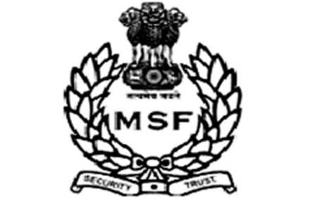 सुरक्षा बलाकडून जवानांच्या वेतनाची लूट