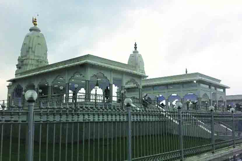 बावखळेश्वर मंदिरावरील कारवाई लांबणीवर