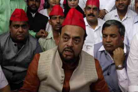 Abu azmi, Gorakshak