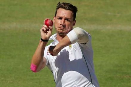 IPL 2018 – ‘त्या’ निर्णयावरून डेल स्टेनचा किंग्ज इलेव्हन पंजाबला तिरकस सवाल IPL 2018 – ‘त्या’ निर्णयावरून डेल स्टेनचा किंग्ज इलेव्हन पंजाबला तिरकस सवाल