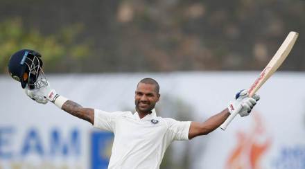पहिल्या कसोटीत शतक झळकावल्यानंतर शिखर धवन