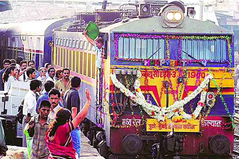 पुणे-मुंबई सुपरफास्ट गाडय़ांची कर्जतनंतर बैलगाडी!