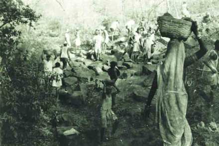 दुर्दैवाने गुरुजी स्वतची ताकद ओळखू शकले नाहीत आणि त्यांनी देहत्याग केला. 