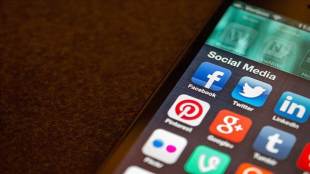 social media, income tax