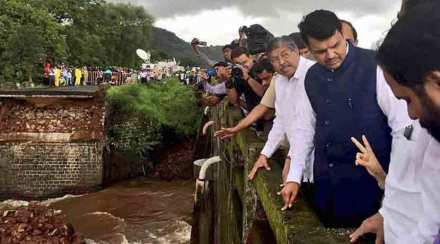 महाड दुर्घटनेला वर्ष लोटले तरीही..