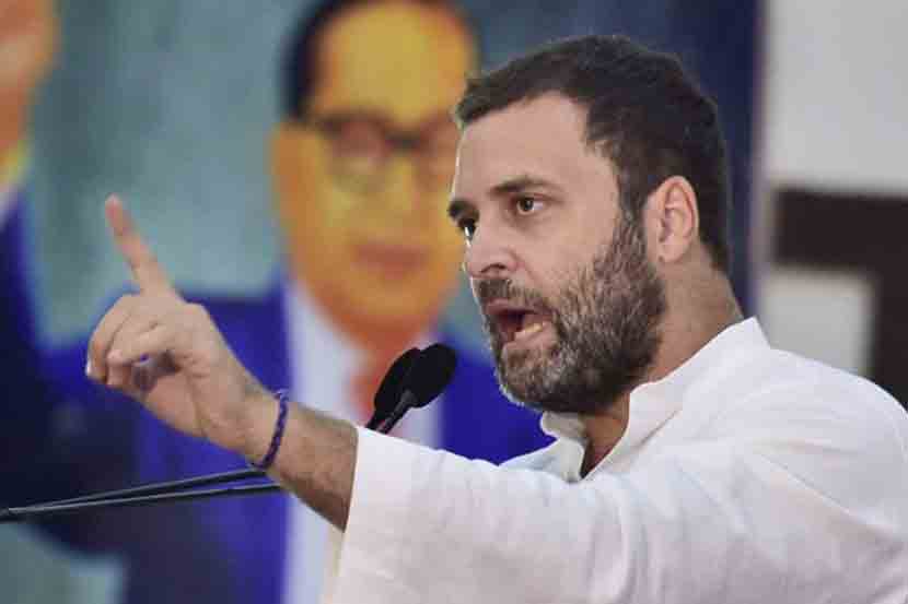 राहुल गांधी किंवा पक्षाच्या इतर नेत्यांनी राष्ट्रीय स्वयंसेवक संघाच्या (आरएसएस) कार्यक्रमात सहभागी होण्याचा प्रश्नच उपस्थित होत नाही, असे वक्तव्य काँग्रेसचे ज्येष्ठे नेते मल्लिकार्जुन खर्गे यांनी केले आहे. 