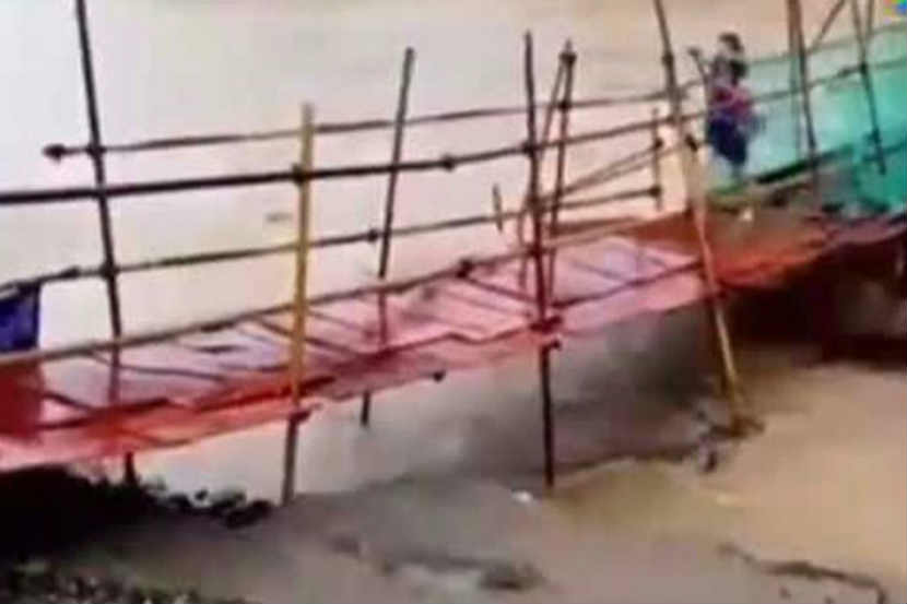 दक्षिण चीनमधल्या नदीवरचा हा व्हिडिओ आहे. 