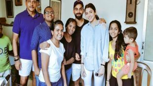 virat kohli, anushka sharma, ravi shastri, sri lankan fans,marathi news