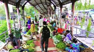 Vegetable market on Skywalk