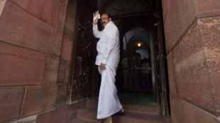 Loksatta, Loksatta news, loksatta newspaper, marathi news, marathi, Marathi news paper, Marathi news online, Marathi, Samachar, Marathi latest news, national news, national news in marathi, Vice Presidential Election 2017, bjp, Venkaiah Naidu, journey, abvp to vice president, bjp, v v giri, Venkaiah Naidu birth date, Venkaiah Naidu family background