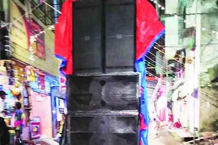 दिव्यातील रस्त्यांवर मध्यरात्रीपर्यंत दांडिया