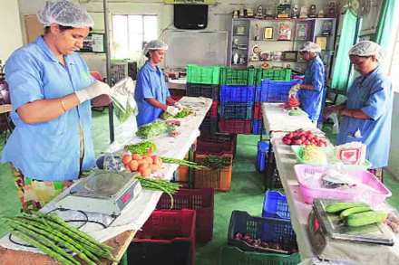 ब्रॅण्ड पुणे : सात हजारांहून अधिक घरांत ‘अभिनव’ची भाजी
