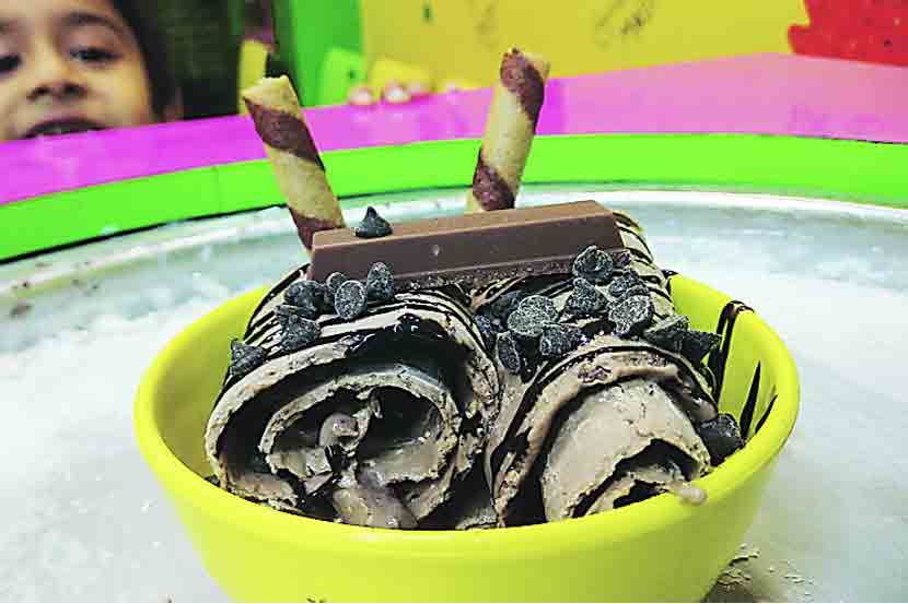 खाऊखुशाल : ‘नायट्रोजन आइस्क्रीम’