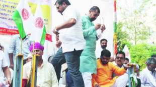 Raju Shetty, sadabhau khot