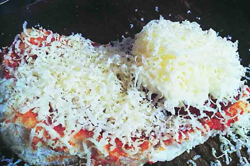 खाऊखुशाल : खुमासदार ‘बटाटेवडीपाव’ खाऊखुशाल : खुमासदार ‘बटाटेवडीपाव’