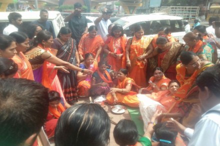 ( संग्रहीत छायाचित्र ) ( संग्रहीत छायाचित्र )