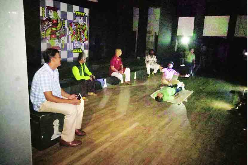 ‘लिबर्टी’चीच गळचेपी! ‘लिबर्टी’चीच गळचेपी!