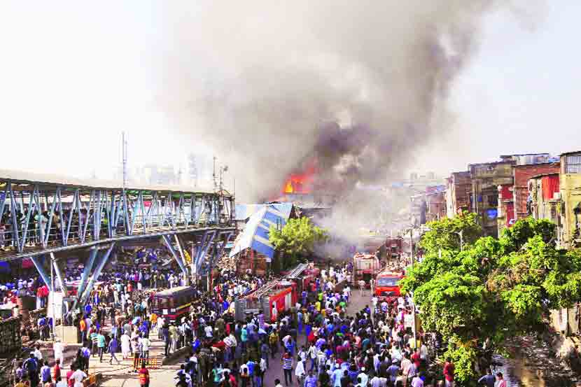 encroachments in garib nagar Bandra