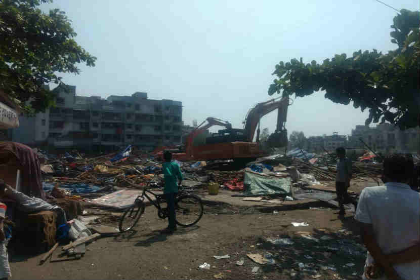 कामोठेमधील अनधिकृत मार्केट सिडकोकडून जमीनदोस्त