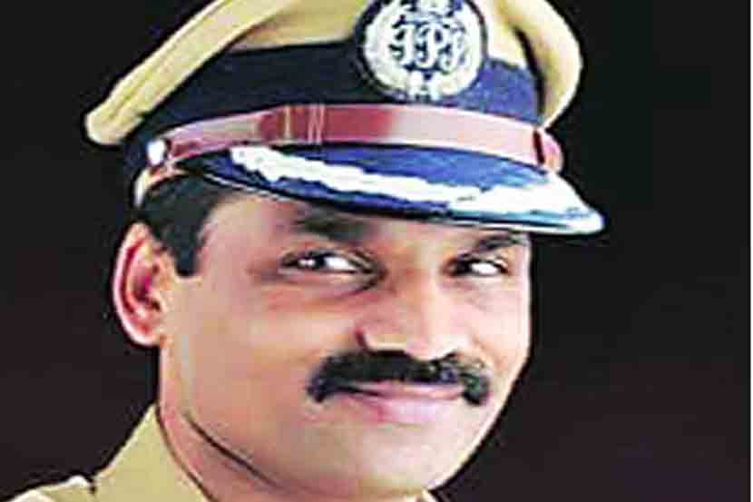 Nashik cp Dr Ravindra Singhal